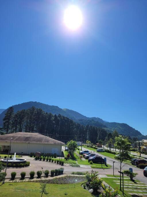 Apartamento Com Varanda Reserva Do Sahy มันการาทีบา ภายนอก รูปภาพ